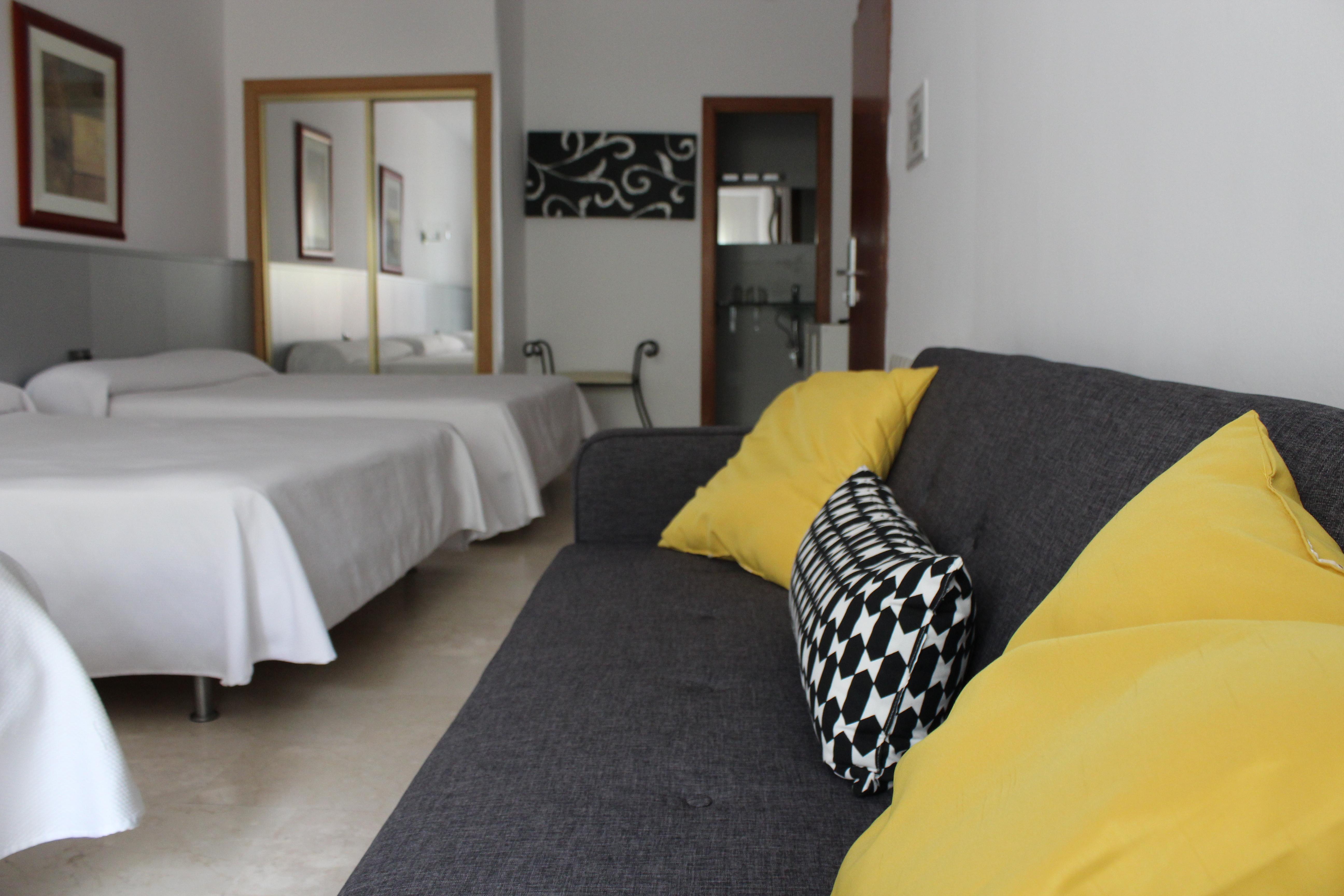 Abril Nerja Hotel Exterior photo