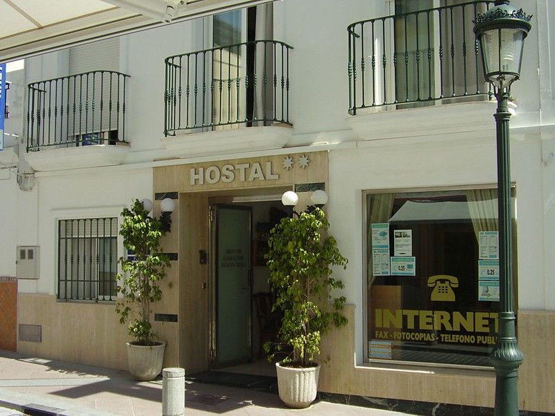 Abril Nerja Hotel Exterior photo